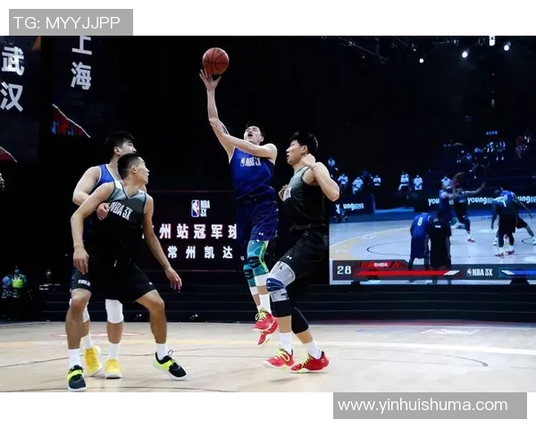 广州篮球队在挑战赛中的团队协作表现分析与点评展望